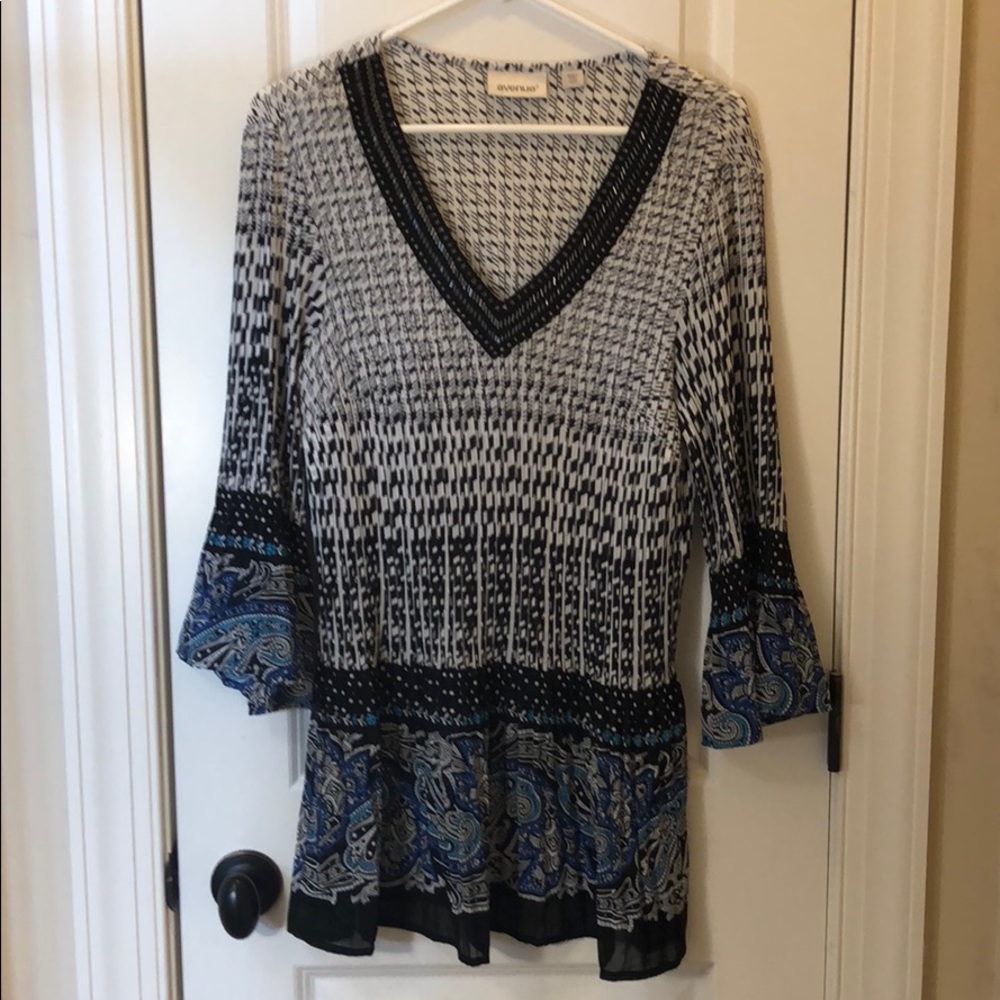 Bold patterned tunic plus 18/20